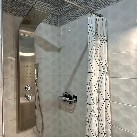 εmerald Luxury * Thessaloniki