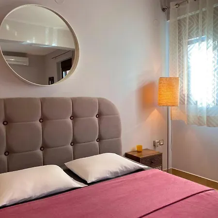 εmerald Luxury *