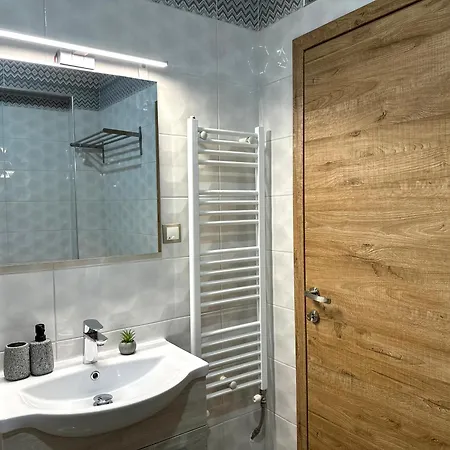 εmerald Luxury